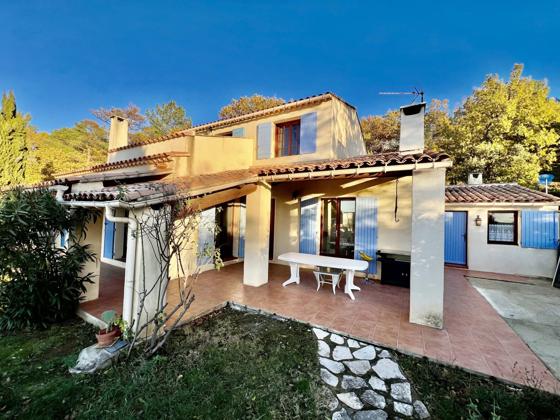 Maison Roussillon