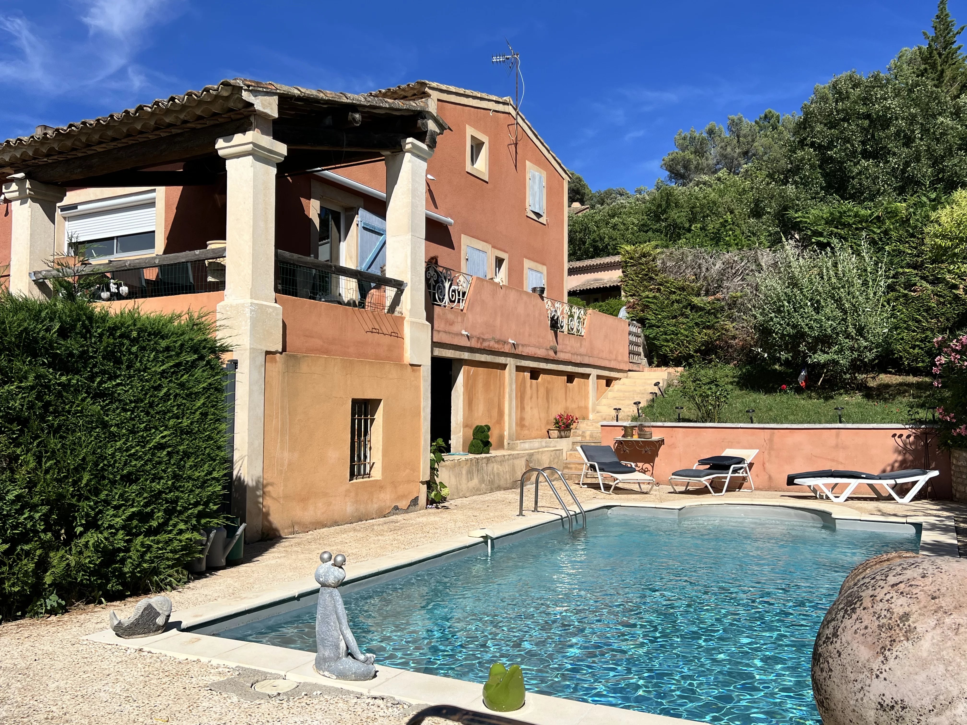 Maison Roussillon