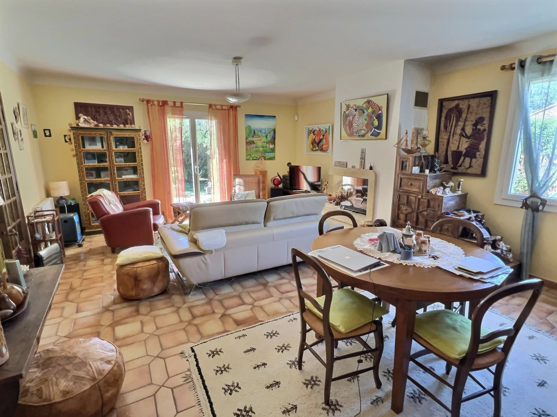 Maison Taillades
